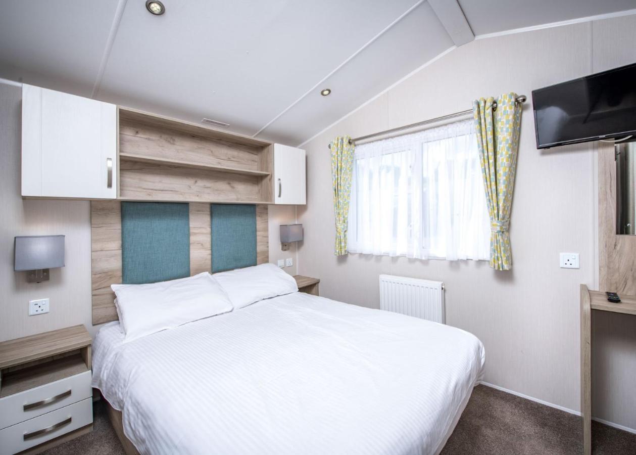 Cardigan Bay Holiday Park Dış mekan fotoğraf