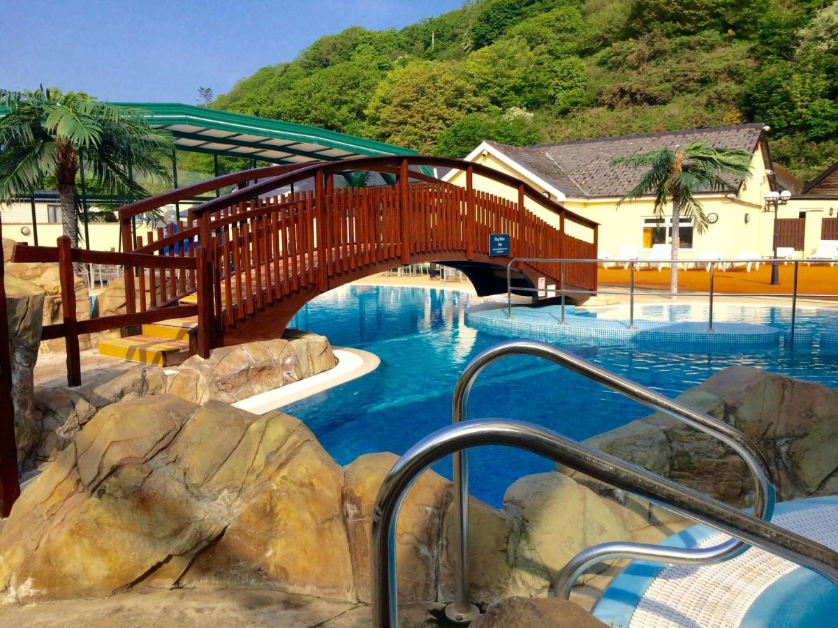 Cardigan Bay Holiday Park Oda fotoğraf