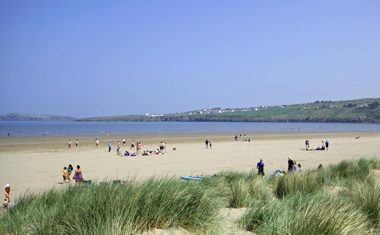 Cardigan Bay Holiday Park Oda fotoğraf